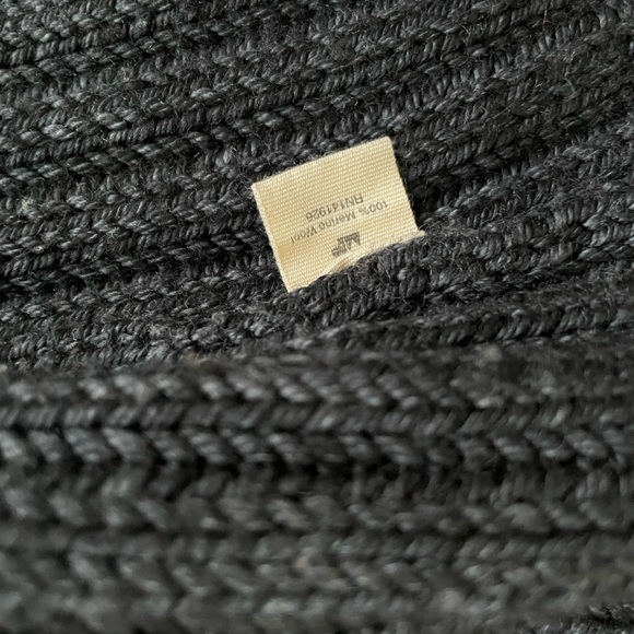 100% Merino Wool Cardigan - Picture 14 of 16